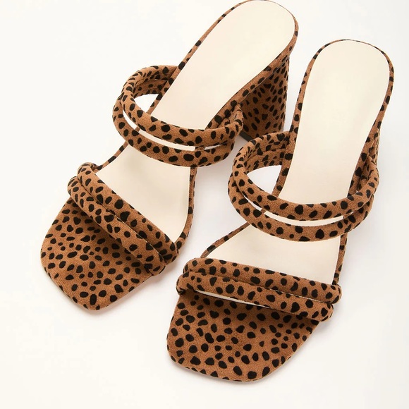 VICI | Sonia Heeled Sandal - Picture 1 of 2
